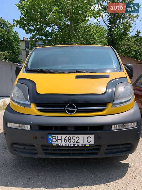 Грузовой фургон Opel Vivaro 2004 в Одессе