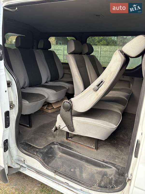Минивэн Opel Vivaro 2005 в Александрие