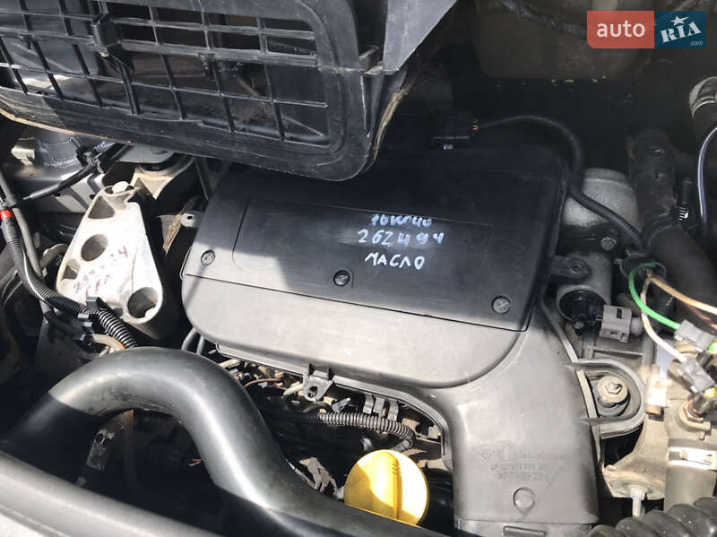 Минивэн Opel Vivaro 2006 в Луцке