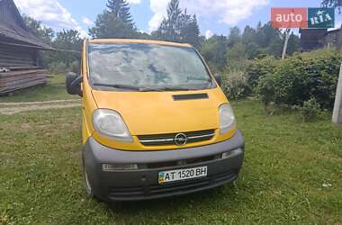 Грузовой фургон Opel Vivaro 2004 в 