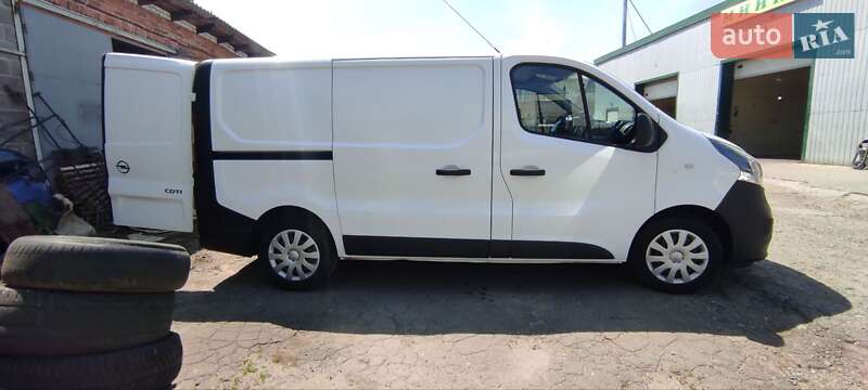 Грузовой фургон Opel Vivaro 2016 в Киеве фото 27 Грузовой фургон Opel Vivaro 2016 в Киеве