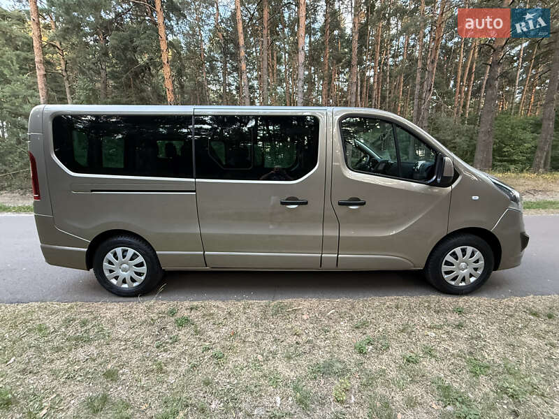 Минивэн Opel Vivaro 2018 в Киеве