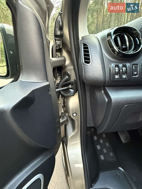 Минивэн Opel Vivaro 2018 в Киеве