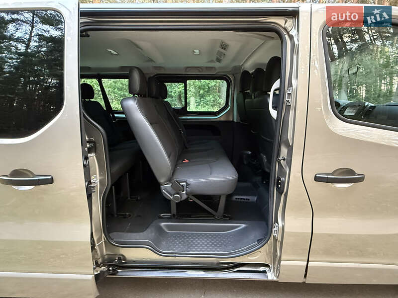 Минивэн Opel Vivaro 2018 в Киеве