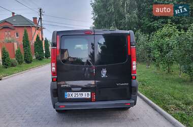 Минивэн Opel Vivaro 2007 в 