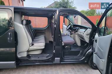 Минивэн Opel Vivaro 2007 в 