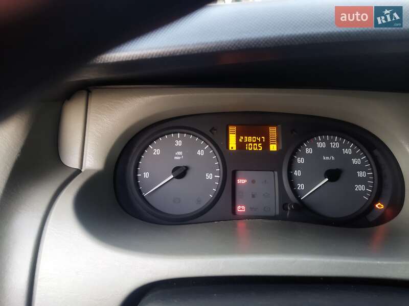 Мінівен Opel Vivaro 2007 в Стрию