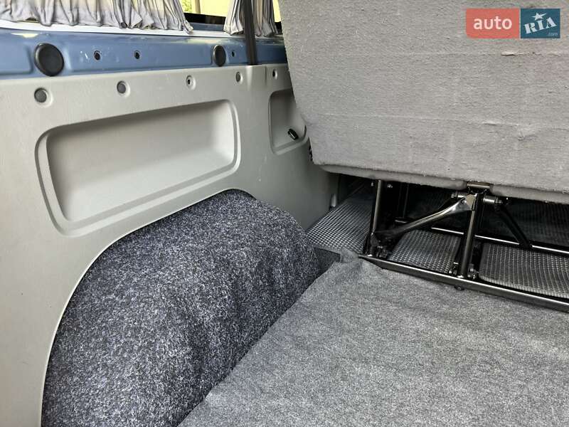 Минивэн Opel Vivaro 2013 в Сарнах