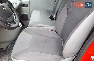 Вантажний фургон Opel Vivaro 2014 в 