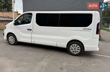 Мінівен Opel Vivaro 2016 в 