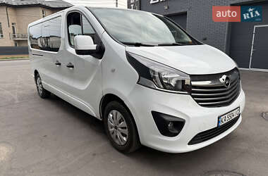 Мінівен Opel Vivaro 2016 в 