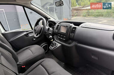Мінівен Opel Vivaro 2016 в 