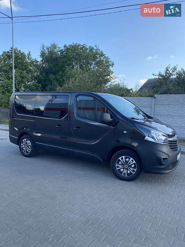 Минивэн Opel Vivaro 2014 в Луцке фото 8 Минивэн Opel Vivaro 2014 в Луцке