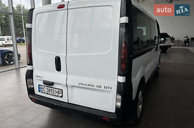 Минивэн Opel Vivaro 2003 в 