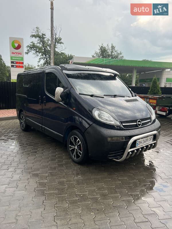 Минивэн Opel Vivaro 2005 в Одессе