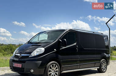 Грузовой фургон Opel Vivaro 2014 в Здолбунове