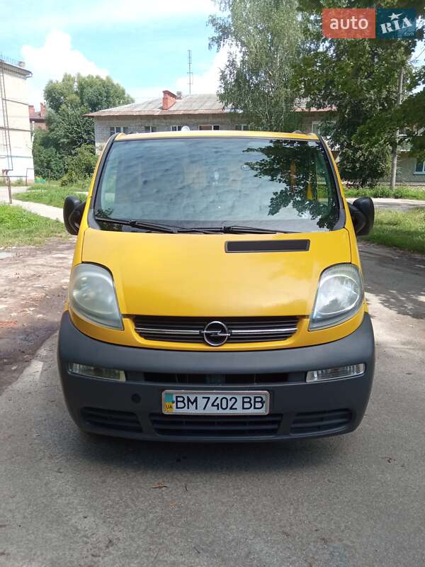 Минивэн Opel Vivaro 2003 в Шостке