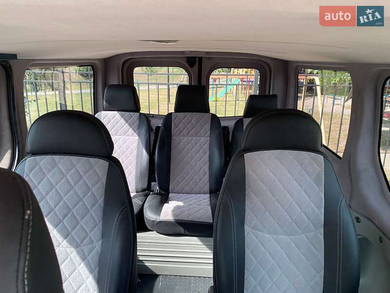 Мінівен Opel Vivaro 2006 в Борисполі