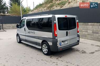 Минивэн Opel Vivaro 2009 в 