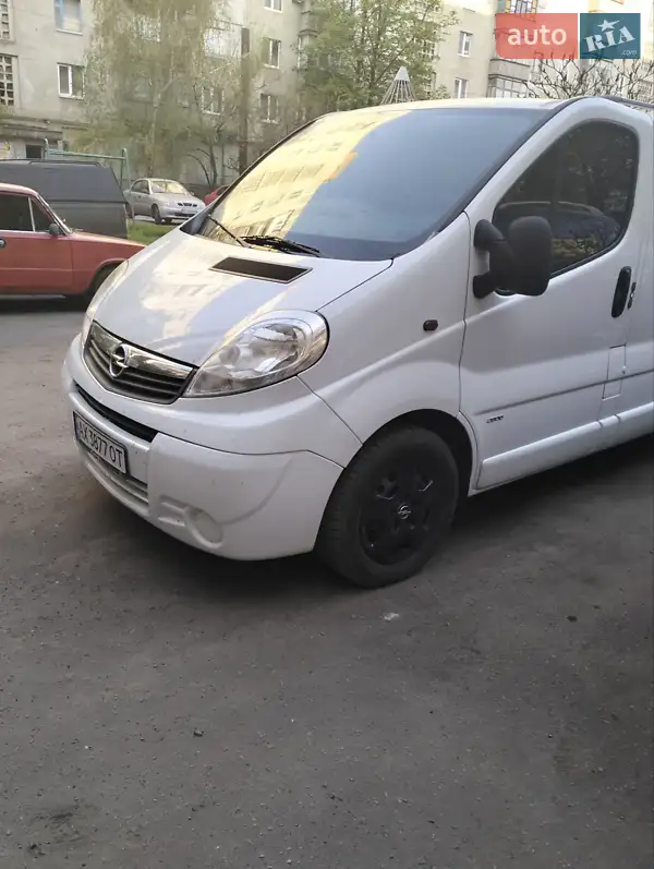 Opel Vivaro 2013