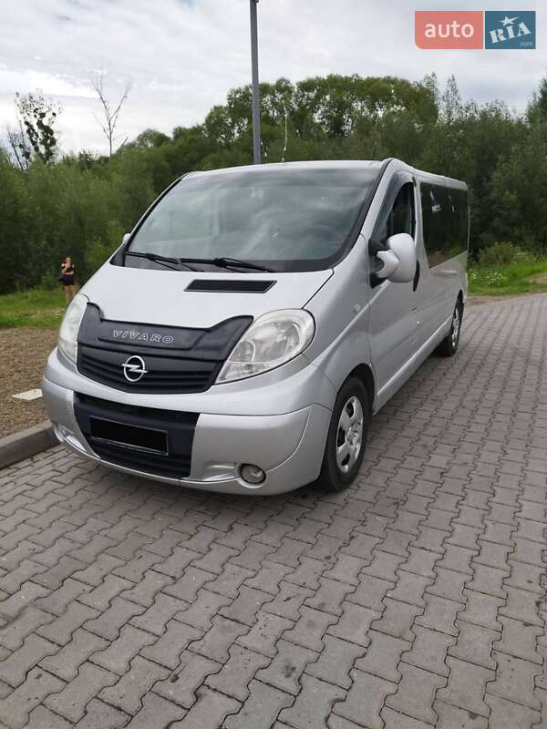 Opel Vivaro 2014
