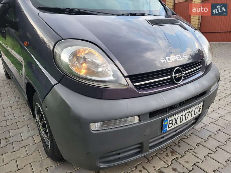 Мінівен Opel Vivaro 2005 в Хмельницькому