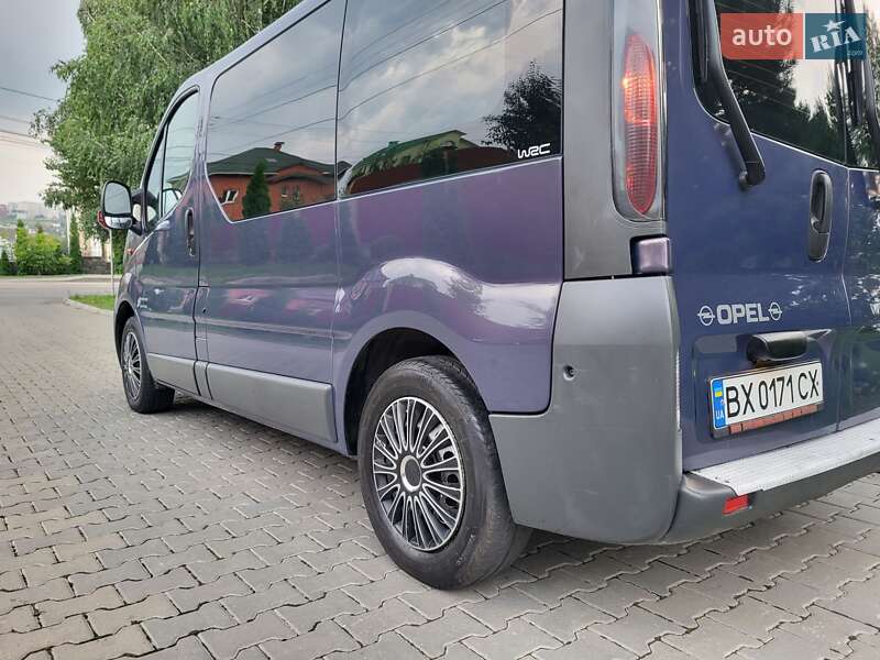 Мінівен Opel Vivaro 2005 в Хмельницькому