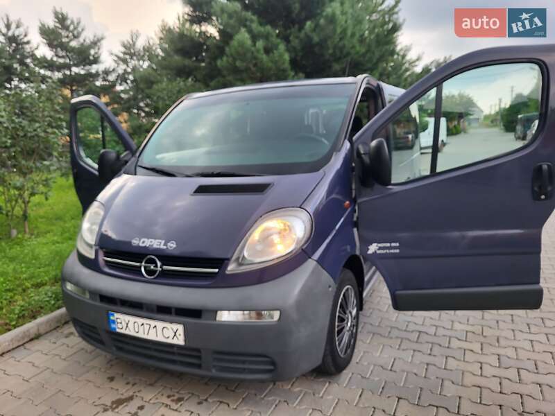 Мінівен Opel Vivaro 2005 в Хмельницькому