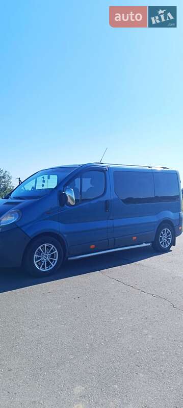 Opel Vivaro 2004