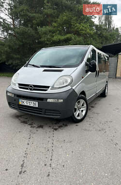 Минивэн Opel Vivaro 2006 в Луцке