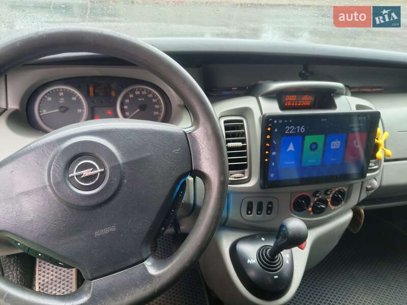 Грузопассажирский фургон Opel Vivaro 2007 в Днепре фото 2 Грузопассажирский фургон Opel Vivaro 2007 в Днепре