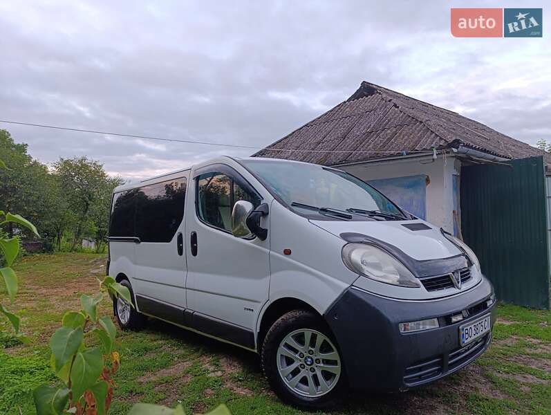 Минивэн Opel Vivaro 2002 в Сатанове фото 11 Минивэн Opel Vivaro 2002 в Сатанове