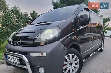 Мінівен Opel Vivaro 2003 в Хмельницькому