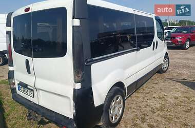 Минивэн Opel Vivaro 2005 в  фото 16 Минивэн Opel Vivaro 2005 в