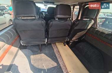 Минивэн Opel Vivaro 2005 в  фото 17 Минивэн Opel Vivaro 2005 в
