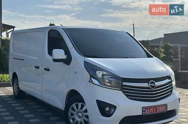 Грузовой фургон Opel Vivaro 2015 в Стрые