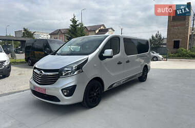 Мінівен Opel Vivaro 2017 в Дубні