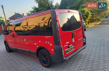 Минивэн Opel Vivaro 2003 в 