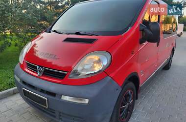 Минивэн Opel Vivaro 2003 в 