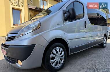 Минивэн Opel Vivaro 2014 в Львове
