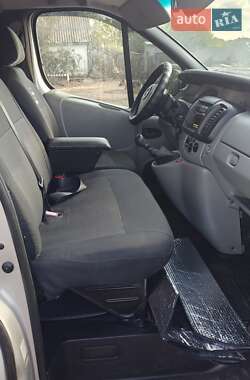 Мінівен Opel Vivaro 2008 в Запоріжжі