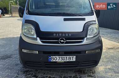 Вантажний фургон Opel Vivaro 2002 в Заліщиках