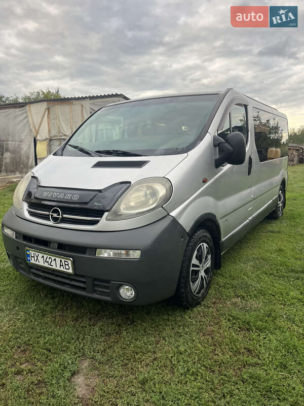 Мінівен Opel Vivaro 2003 в Хотині фото Мінівен Opel Vivaro 2003 в Хотині