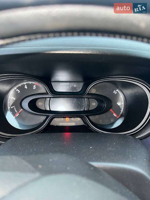 Грузовой фургон Opel Vivaro 2017 в Полтаве