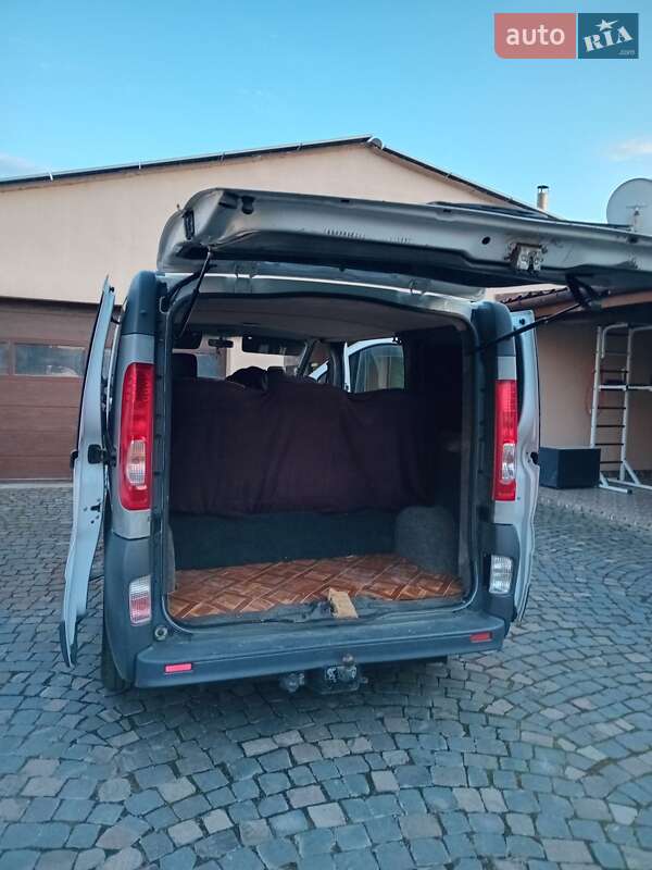 Минивэн Opel Vivaro 2007 в Берегово фото 8 Минивэн Opel Vivaro 2007 в Берегово
