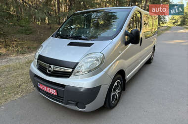 Мінівен Opel Vivaro 2014 в Києві