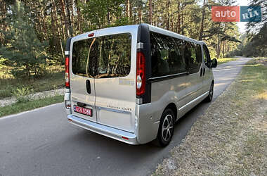 Мінівен Opel Vivaro 2014 в Києві