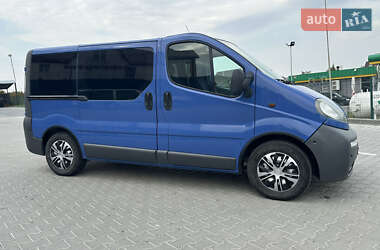 Минивэн Opel Vivaro 2006 в 