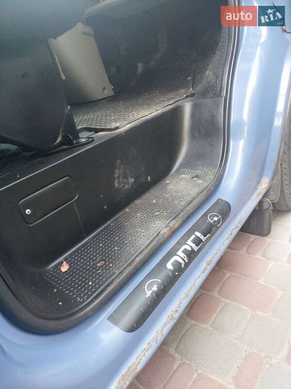 Минивэн Opel Vivaro 2001 в Чернигове фото 16 Минивэн Opel Vivaro 2001 в Чернигове