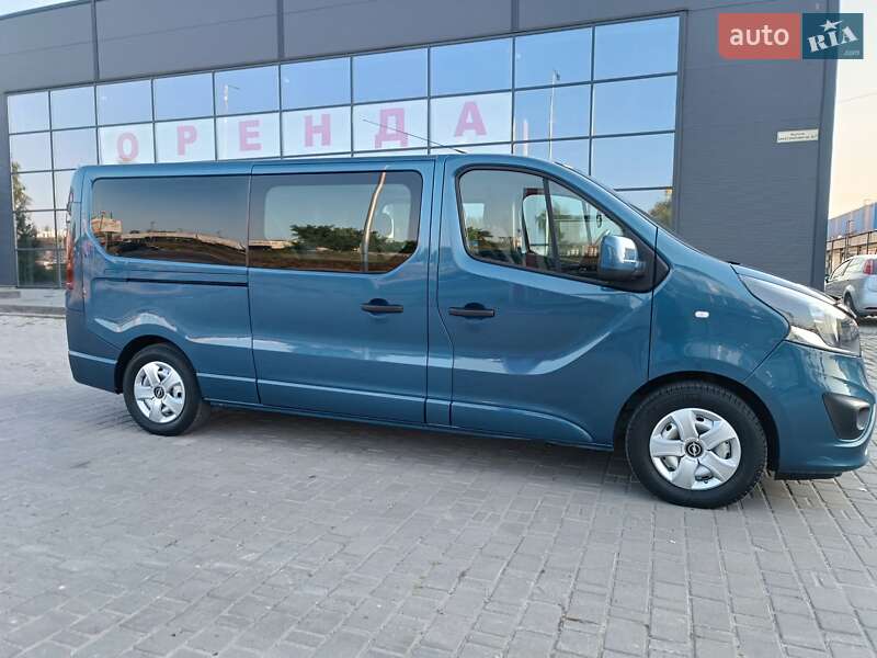 Мінівен Opel Vivaro 2015 в Івано-Франківську